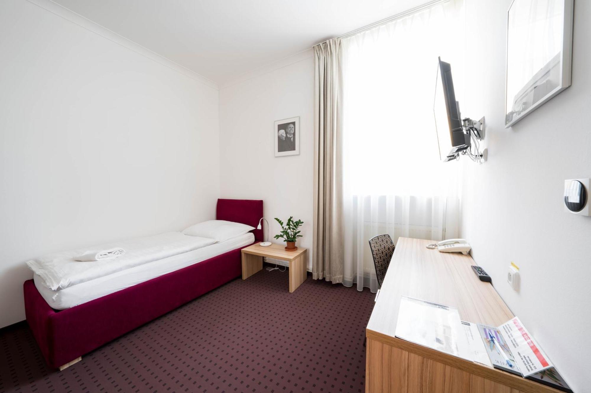 Mini Hotel Akord Ostrava Exteriör bild